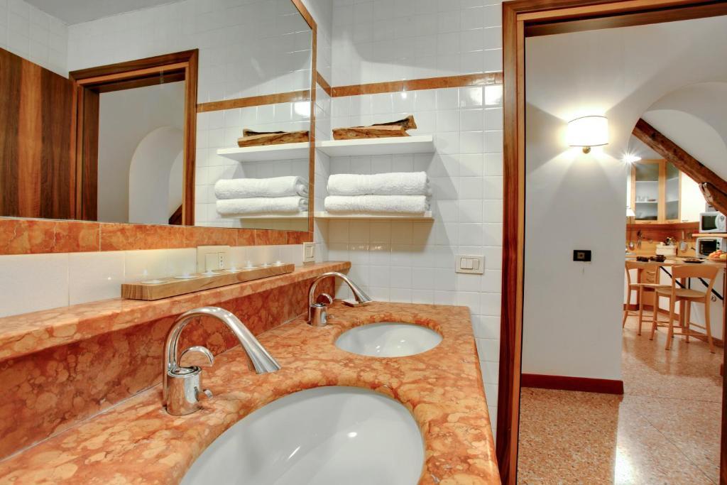 Ca' Cortigiane Suite Venedik Oda fotoğraf